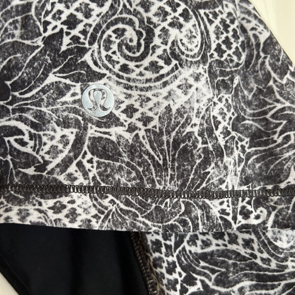 Lululemon 🍋 Pace Rival Skirt II Tall 4-way Stretch Size 2T - Picture 7 of 12